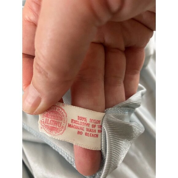 Vintage Rosa Pulea-Szule Lily Of France Front Tie bath Robe - Petite - Picture 9 of 12